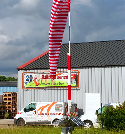 delta-box_marking_windsocks